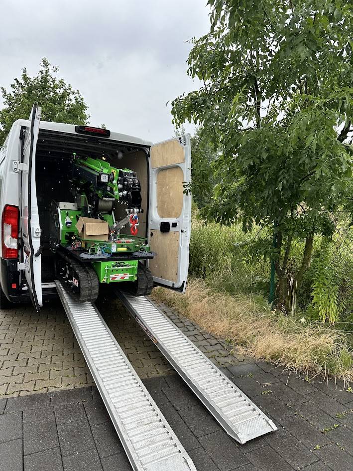 XM1200便攜式迷你起重機-實例1